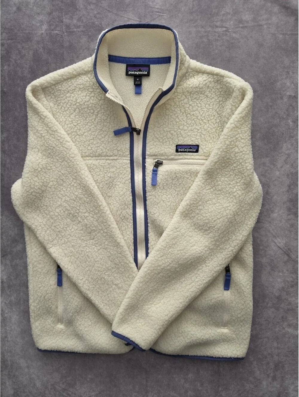 SKU0247 Patagonia Women’s Medium Retro Pile Fleece Jacket Cream Ivory NWOT